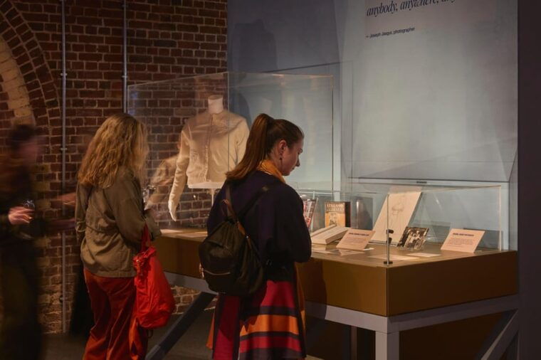 london-marilyn-the-exhibition-entrance-ticket