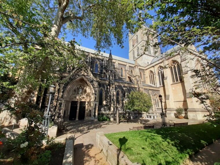 london-medieval-history-walking-tour-from-the-tower