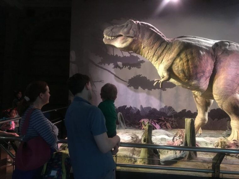 london-natural-history-museum-entry-ticket-and-guided-tour