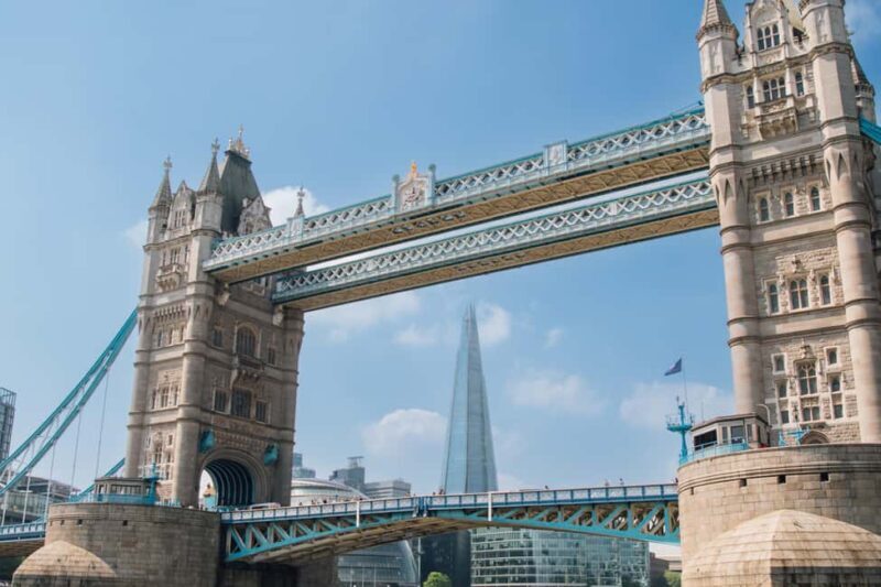 London: Official Tower of London River Tour - A Closer Look at the Experience