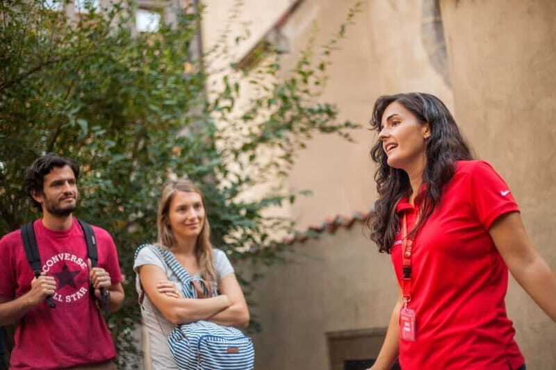 London: Old City Walking Tour - Key Points