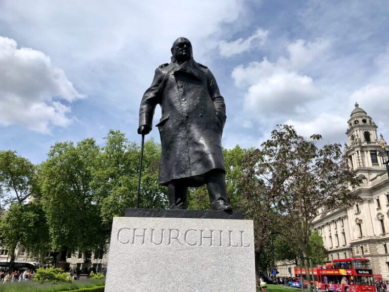 london-parliament-palaces-private-walking-tour-with-guide