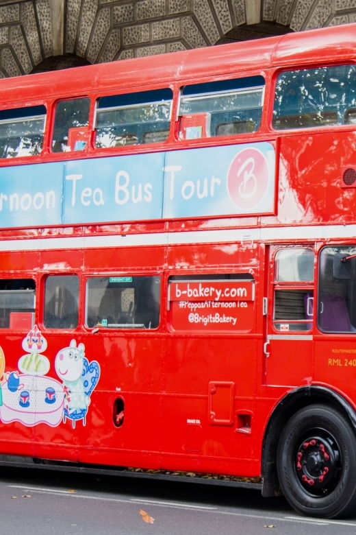 london-peppa-pig-afternoon-tea-bus-tour-with-audio-guide