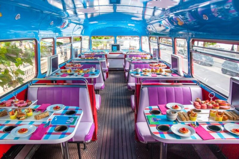 london-peppa-pig-afternoon-tea-bus-tour-with-audio-guide