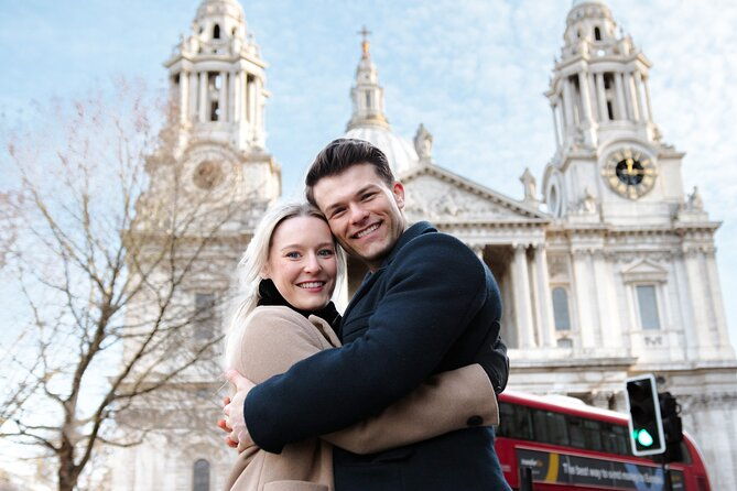 london-photoshoot-at-st-pauls-cathedral-millennium-bridge