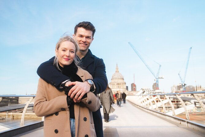 london-photoshoot-at-st-pauls-cathedral-millennium-bridge
