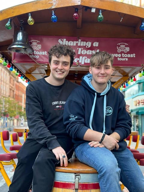 london-piccadilly-and-soho-beer-bike-tour