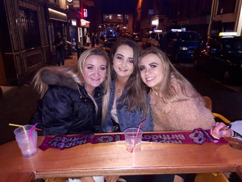 london-piccadilly-and-soho-beer-bike-tour