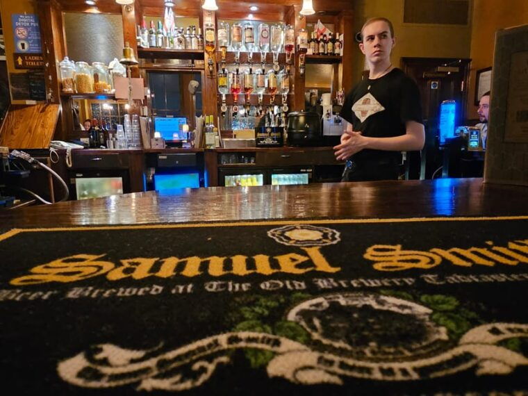 london-pilgrims-and-pirates-historical-pub-tour