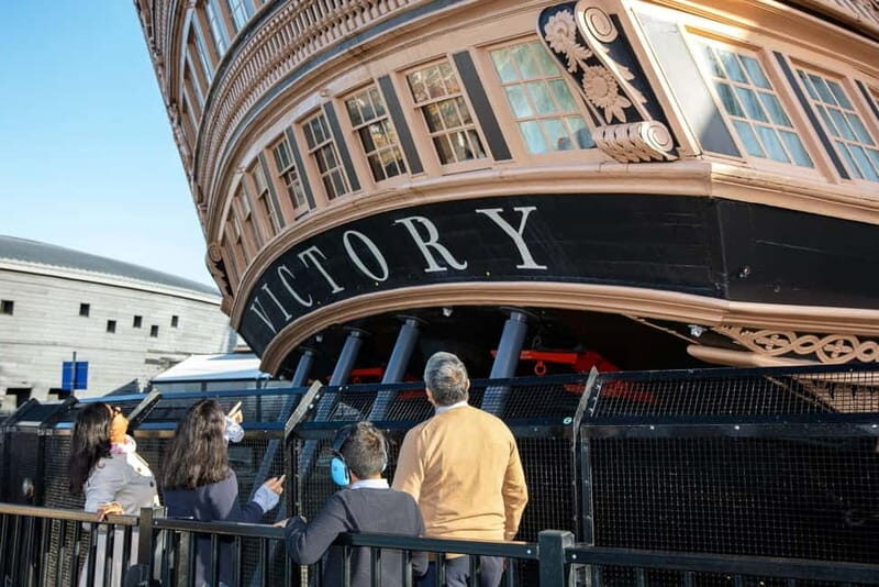 London: Portsmouth Day Trip with Door-to-Door Transfer - Key Points