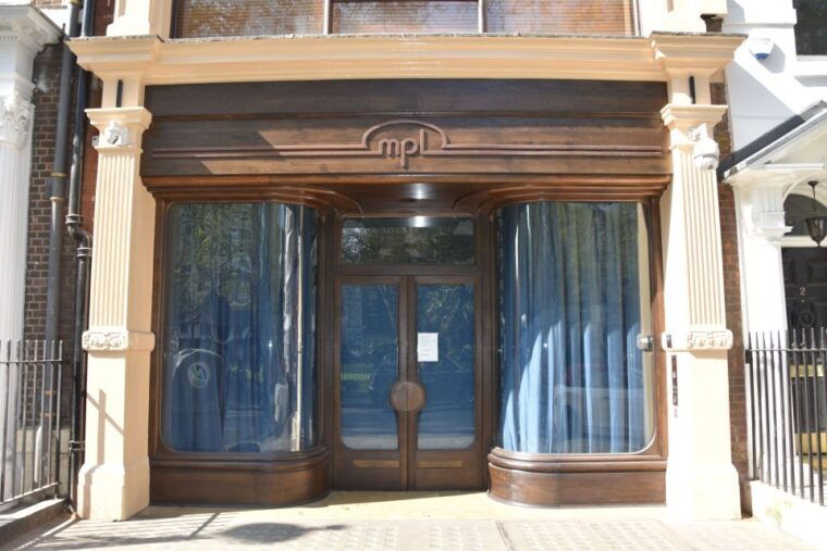 london-private-beatles-taxi-tour