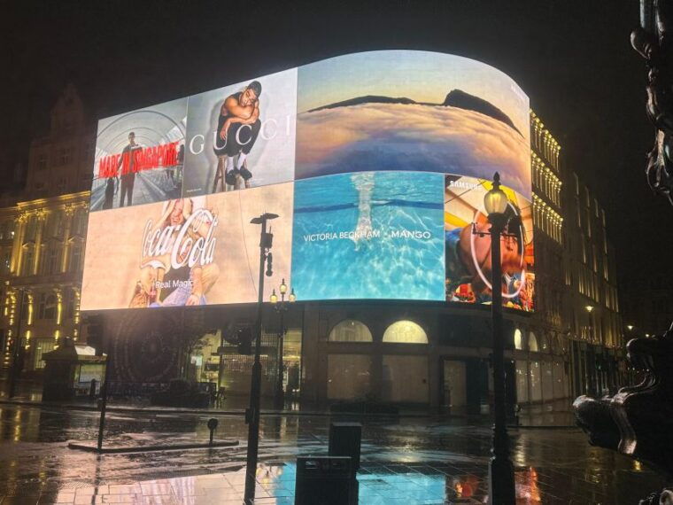 london-private-black-cab-night-tour-with-hotel-pick-up-2