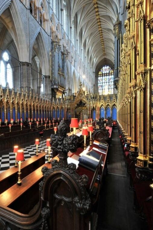 london-private-changing-of-the-guard-westminster-abbey