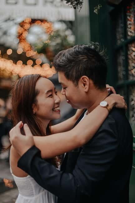 London: Private Engagement Photoshoot in the Big City - The Value of the Experience