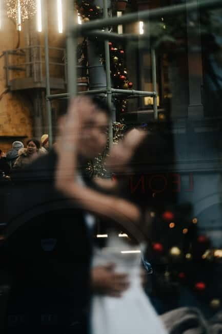 London: Private Engagement Photoshoot in the Big City - The Experience Provider: Colorsnap Photography