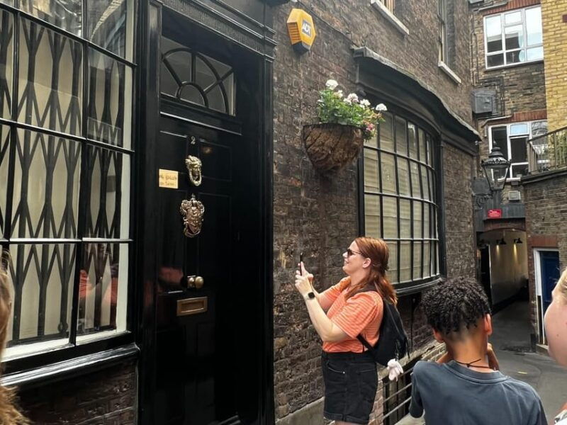 london-private-family-harry-potter-movie-locations-cruise
