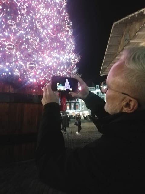 london-private-festive-lights-walking-tour-with-a-local