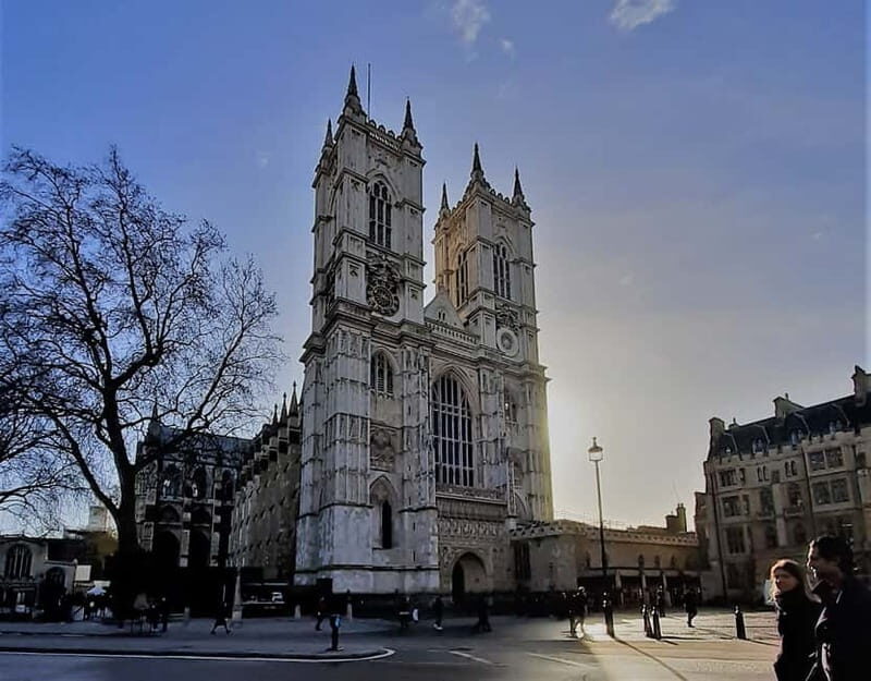 London: Private Highlights Taxi Tour - Hotel Pickup - The Sum Up  