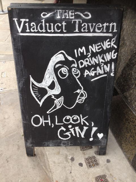 london-private-tour-of-historic-pubs-with-a-friendly-guide