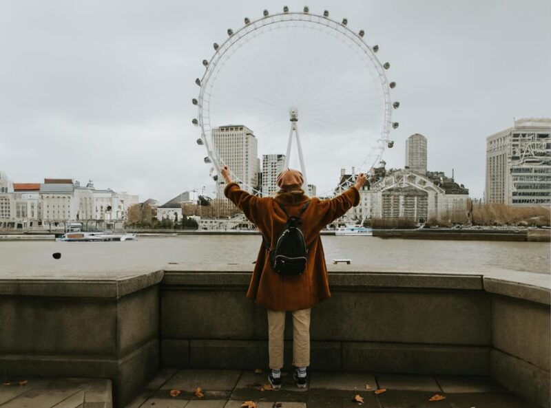 london-private-travel-vacation-photoshoot-romantic-special