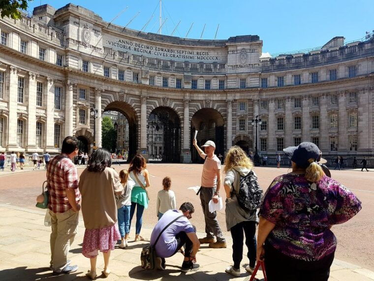 london-private-try-8-english-foods-see-30-london-sights