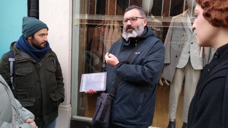 london-queen-highlights-walking-tour