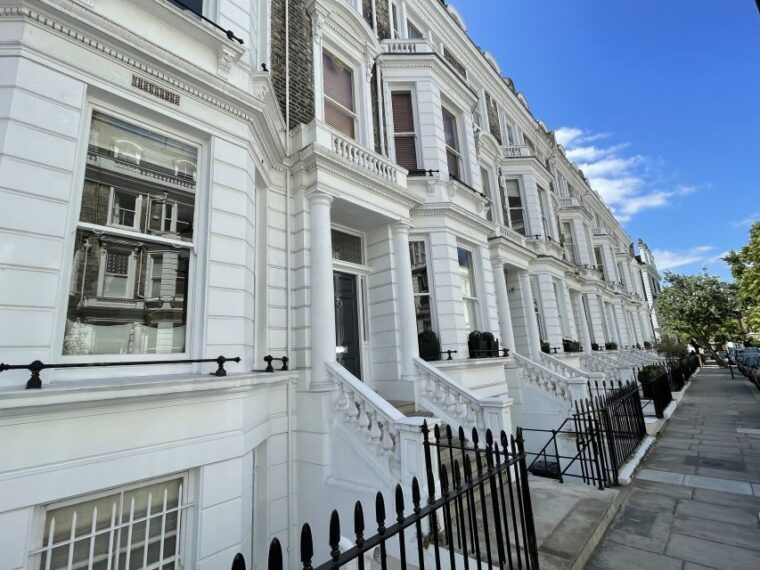 london-queen-highlights-walking-tour