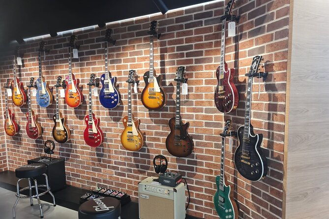 london-rock-n-roll-beatles-private-black-cab-tour