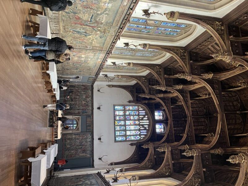 london-royal-hampton-court-guided-tour-with-afternoon-tea