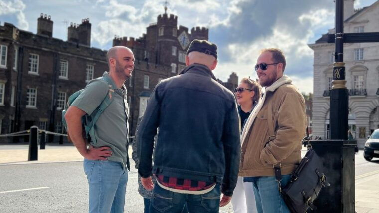 london-royal-historic-pubs-walking-tour