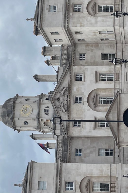 london-royalty-and-democracy