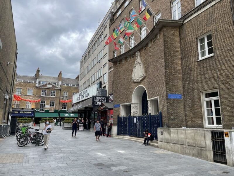 london-sex-pistols-and-punk-music-walking-tour