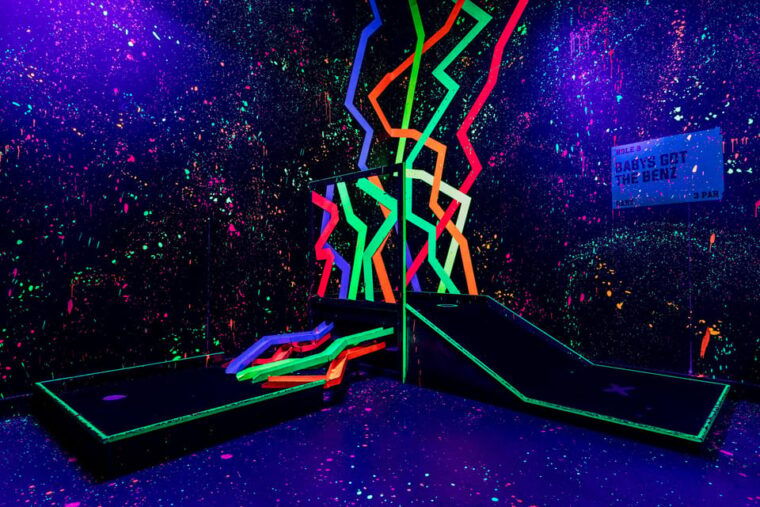 london-shoreditch-junkyard-golf-tickets-for-9-or-18-holes