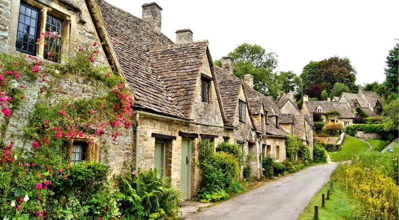 London: Small Group Oxford, Stratford and Cotswolds Day Tour - An Overview of the Experience