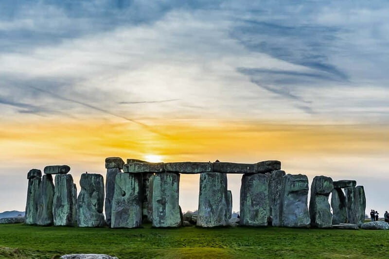 London: Small Group Stonehenge and Bath Tour & Secret Site - Frequently Asked Questions
