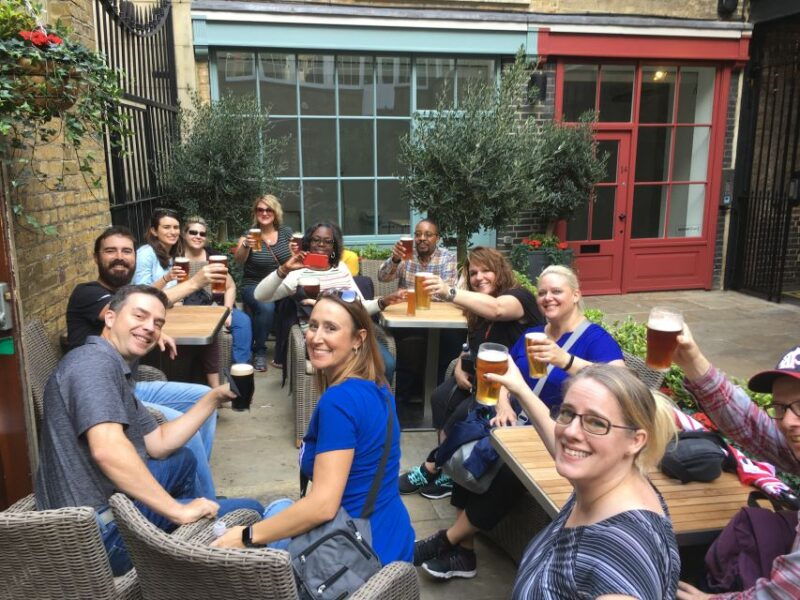 london-soho-music-and-historic-pubs-walking-tour