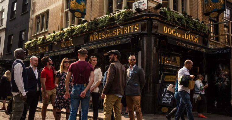 london-soho-music-and-historic-pubs-walking-tour