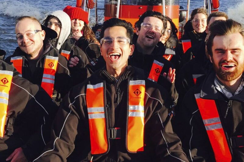 london-speedboat-tour-through-heart-of-the-city