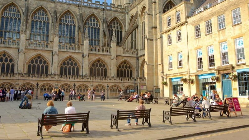 London: Stonehenge and Bath Day Tour - FAQ