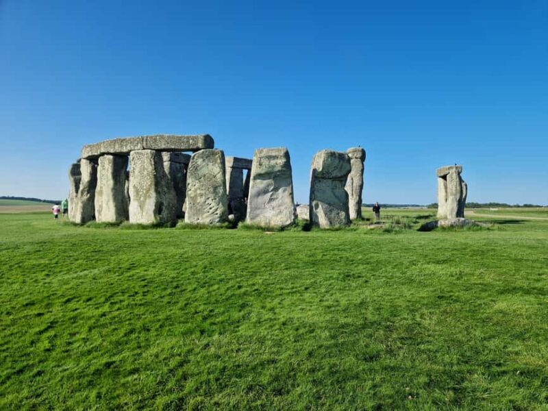 London: Stonehenge and Woodhenge Private Black Cab Tour - The Practicalities and Logistics