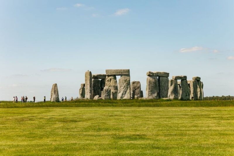 london-stonehenge-half-day-morning-or-afternoon-tour