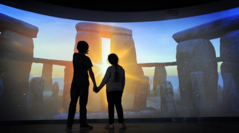 london-stonehenge-half-day-morning-or-afternoon-tour