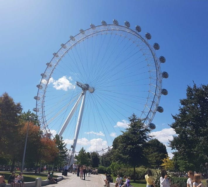 london-taxi-50-sights-private-tour-london-eye-ride