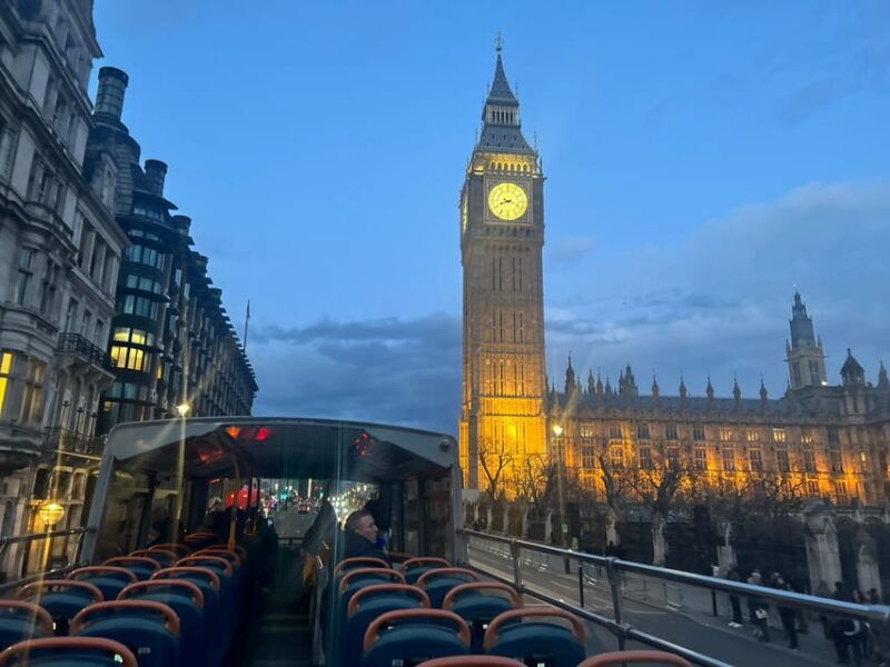 london-taylor-swift-singalong-bus-tour