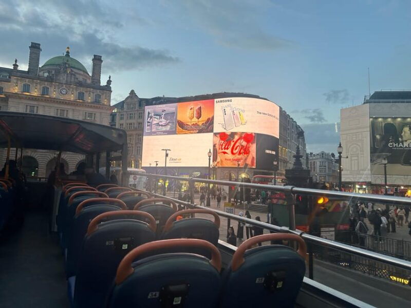 london-taylor-swift-singalong-bus-tour