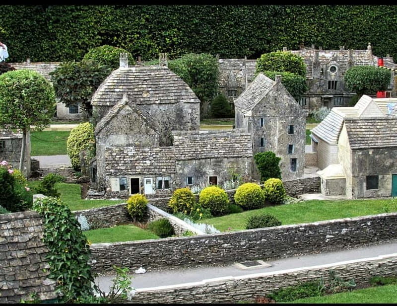 London: The Cotswolds Trip to Bibury & Bourton-on-the-Water - An Overview of the Tour Experience