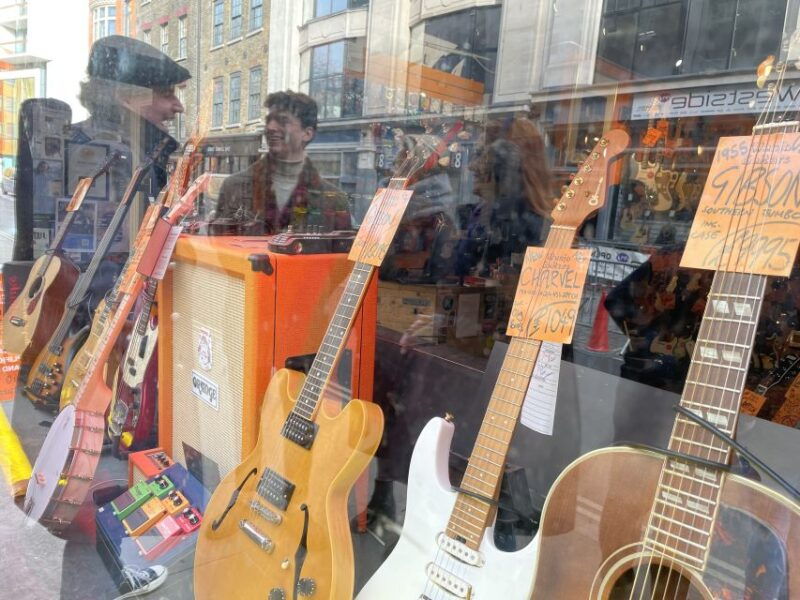 london-the-great-british-rock-and-roll-music-walking-tour