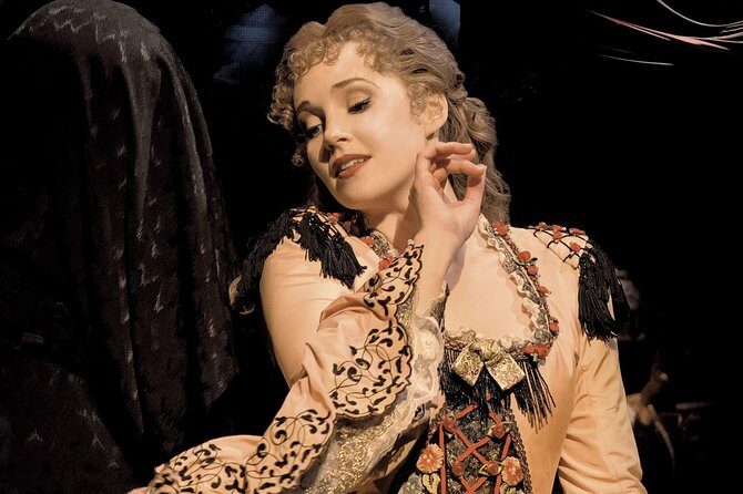 London Theatre: The Phantom of the Opera - Practical Tips for Attending