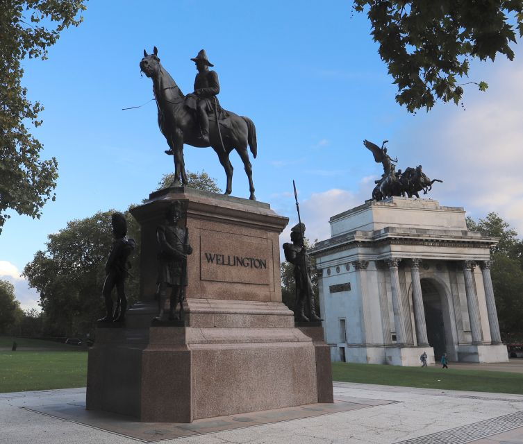 london-three-palaces-walk-tea-at-kensington-palace