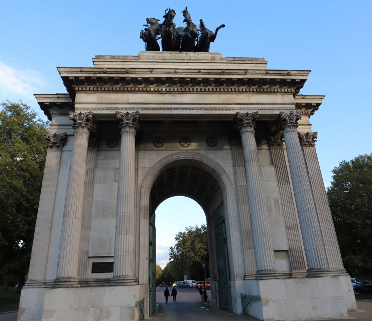 london-three-palaces-walk-tea-at-kensington-palace